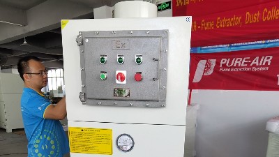 執(zhí)信環(huán)保工業(yè)防爆粉塵吸塵器,防爆除塵設(shè)備10年專業(yè)制造企業(yè)！