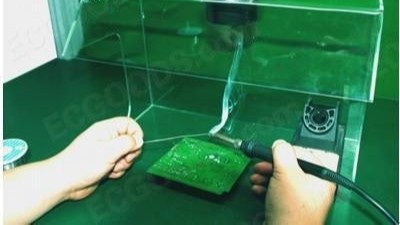 焊錫技術(shù)隨科技發(fā)展，執(zhí)信環(huán)保焊錫煙霧過濾器。