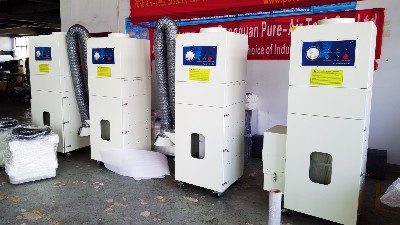 工業(yè)集塵器-工業(yè)移動(dòng)吸塵器-執(zhí)信環(huán)保專業(yè)集塵設(shè)備制造廠家！